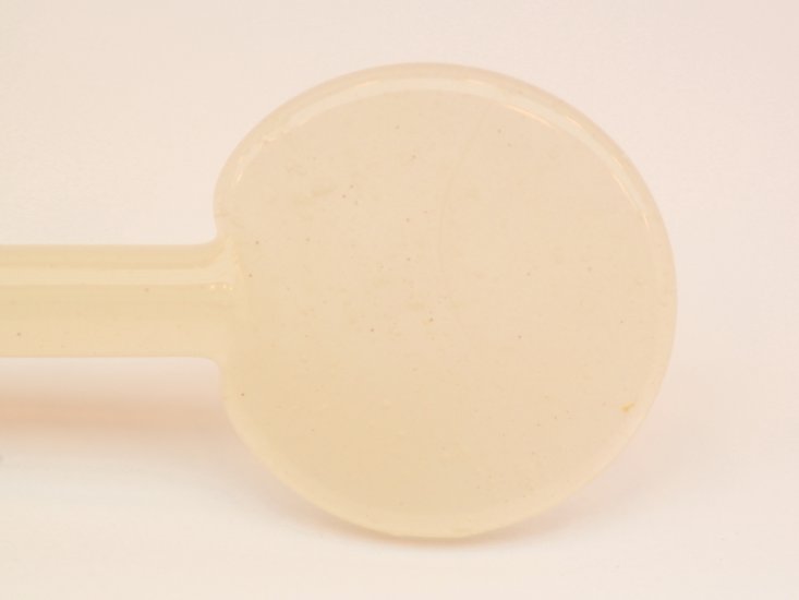 1 metre (approx. 66 grams) 591-320 (5-6 mm) Ivory 47.80 €/kg - Click Image to Close