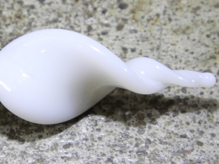 60 grams 062RW O (3-7 mm) Opal White 32.00 €/kg - Click Image to Close