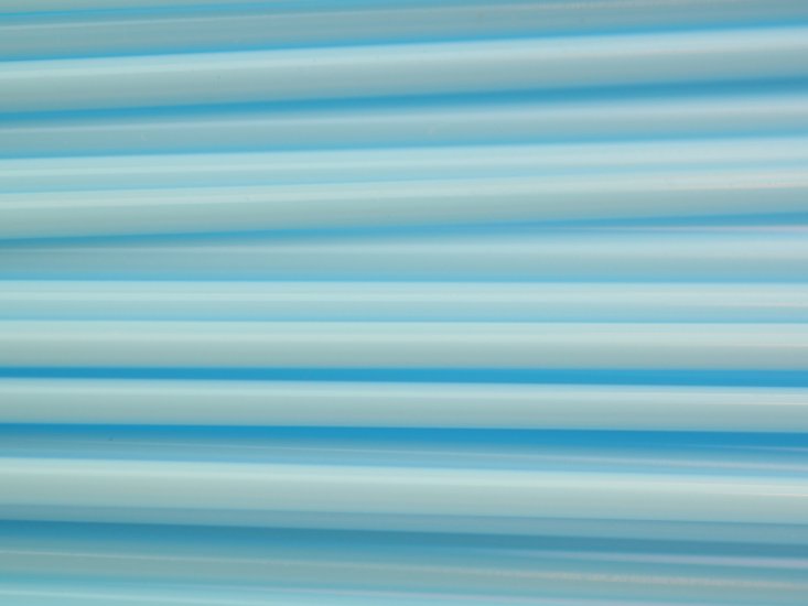 50 Gramm 591-224 (2-3 mm) Helles Himmelblau Stringer 35,90 €/Kg - zum Schließen ins Bild klicken