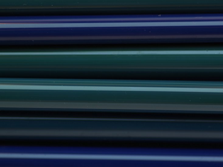 250 grams L-3206-O (7-11 mm) Iris deep Blue 55.10 €/kg - Click Image to Close