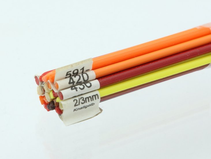 Effetre Stringer Set 8 Farben je 1 Meter pro Farbe - zum Schließen ins Bild klicken