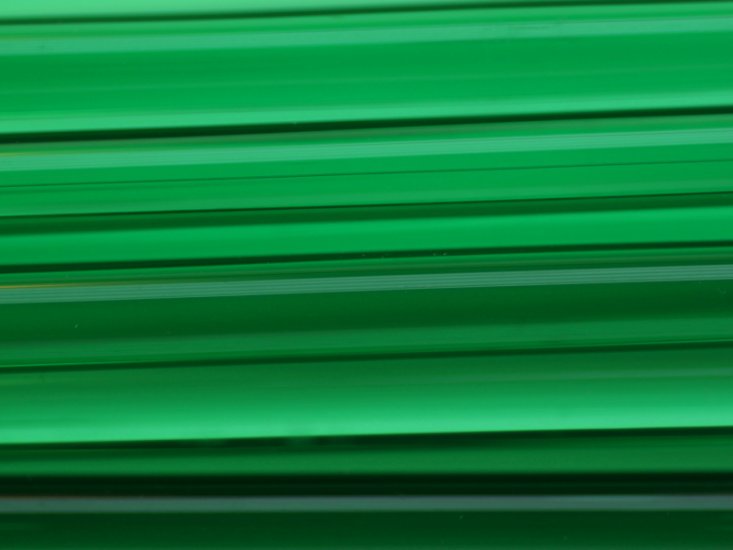 250 grams 591-028 (4-5 mm) Light Emerald 25.56 €/kg - Click Image to Close